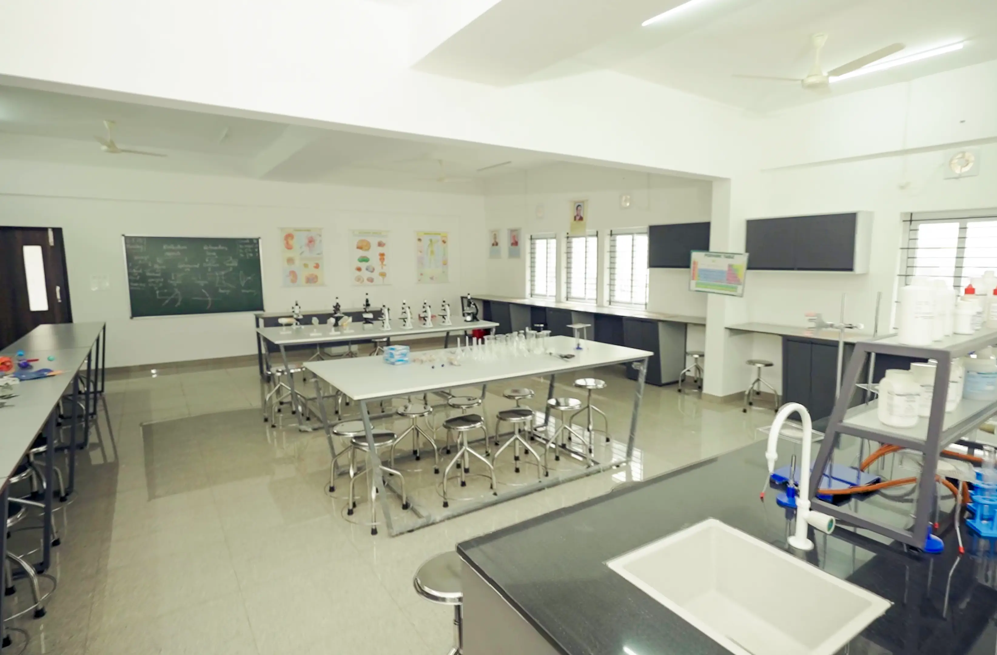 Well equipped science labs at Koshys Global Academia